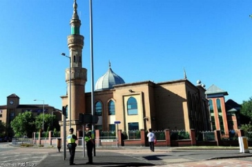 مساجد انگلیس پذیرای غیر مسلمانان می‌شوند 